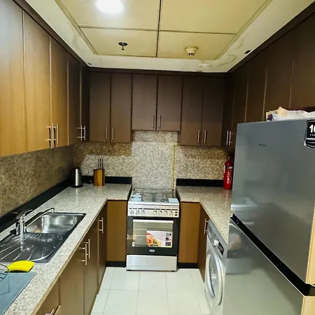 Stylish Fairview Stay In Business Bay Canal View Marasi Drive Dubai Exterior photo