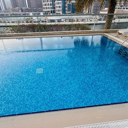 Stylish Fairview Stay In Business Bay Canal View Marasi Drive Dubai Exterior photo