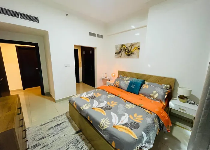 Stylish Fairview Stay In Business Bay Canal View Marasi Drive